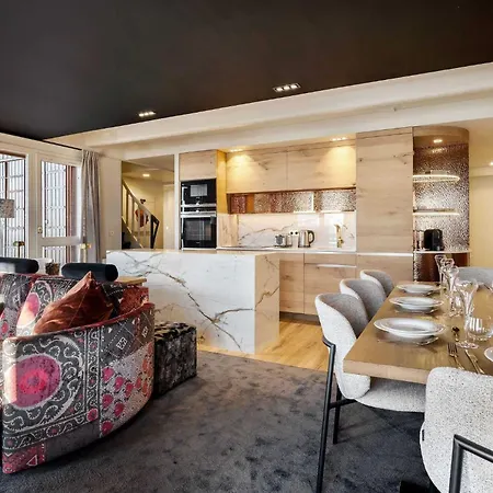 Luxurious With Ski-in And Out Access In Centre Appartement *