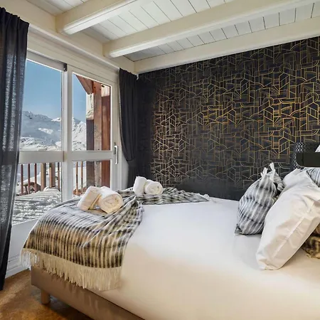 Luxurious With Ski-in And Out Access In Centre Val Thorens
